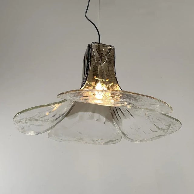 AVMazzega Flower-Shaped Ceiling Lamp in Murano Glass attributed to Carlo Nason for Mazzega, Italy, 1970s For Sale - Image 4 of 10