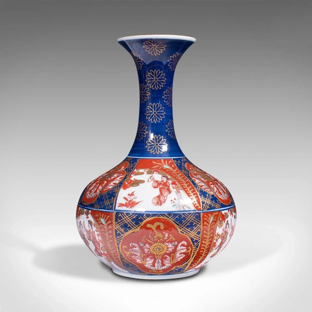 1980s Vintage Chinese Ceramic Imari Revival Flower Vase For Sale - Image 4 of 13