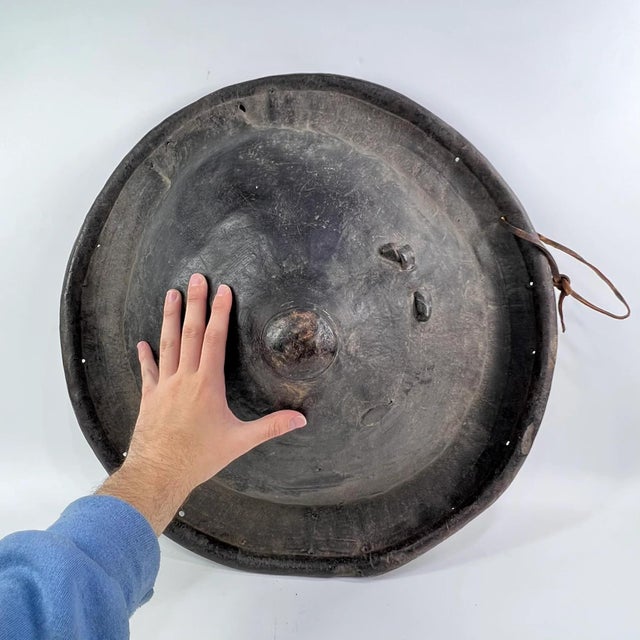 Early 20th Century Amarro Arussi Leather Shield Ethiopia For Sale In Denver - Image 6 of 11