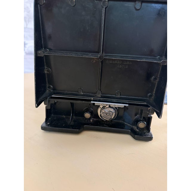 Black 1951 Singer Featherweight 221 Sewing Machine With Original Attachments For Sale - Image 8 of 10