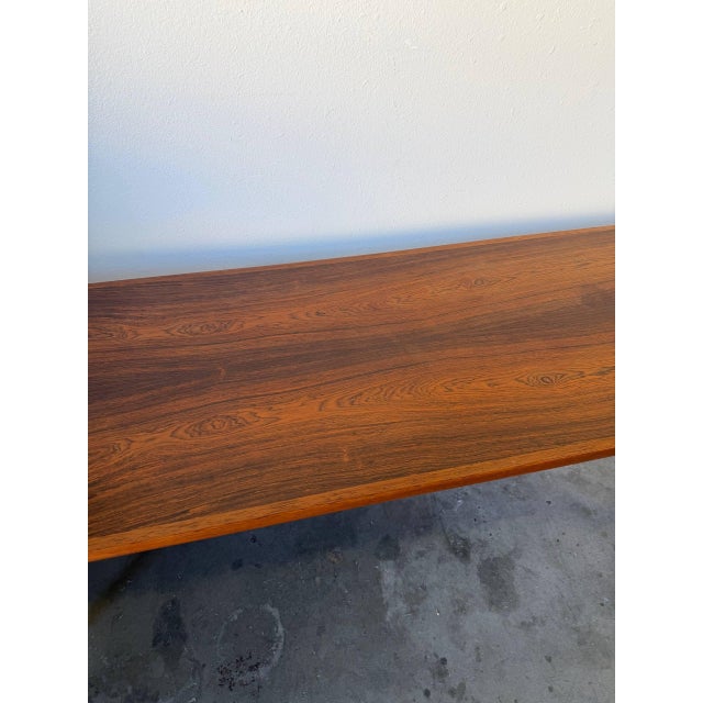 Wood Large Vintage Danish Rosewood Coffee Table – Mid Century Modern Scandinavian Rectangular Cocktail Table For Sale - Image 7 of 10