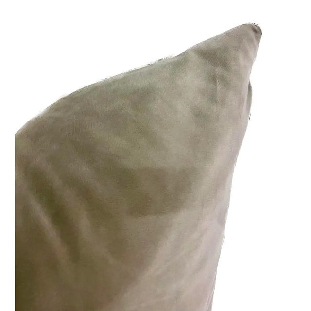 Late 20th Century Pair of Vintage Velvet Zig Zag Pattern Pillows For Sale - Image 11 of 11