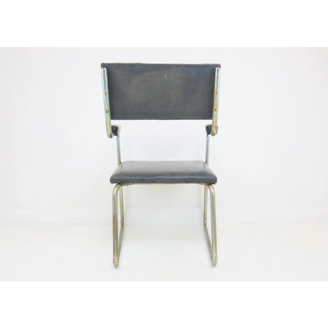 Metal 1930s Machine Age Art Deco Chrome Cantilevered Armchair Attributed to Gilbert Rohde For Sale - Image 7 of 13