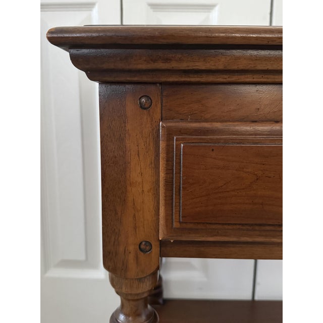 Brown Vintage Early American Kent Coffey Carriage Trade Nightstand Cherry & Pecan "64" For Sale - Image 8 of 16