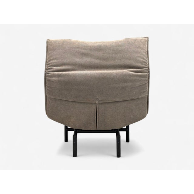 Vico Magistretti, Italian Modern, Fabric, Metal, Veranda Lounge Chair, 1980s For Sale - Image 11 of 14