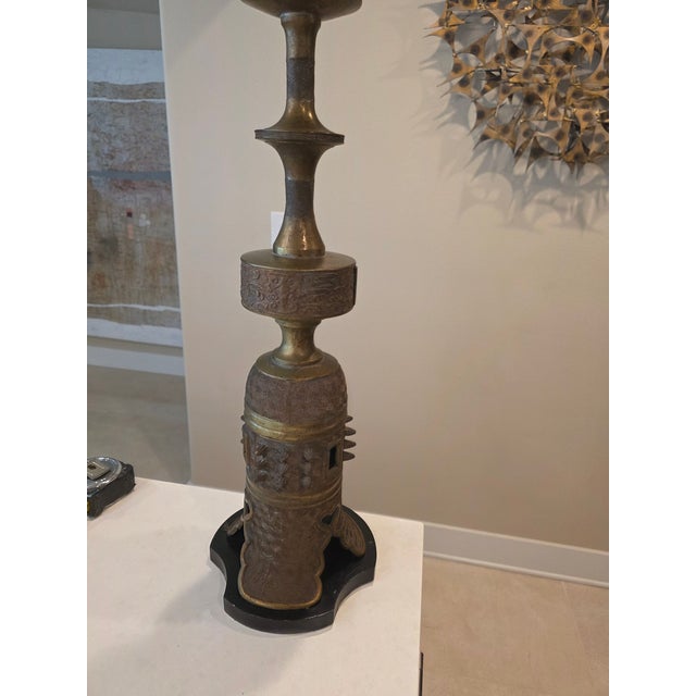 Asian 1950s Bronze Asian James Mont Style Lamps For Sale - Image 3 of 6
