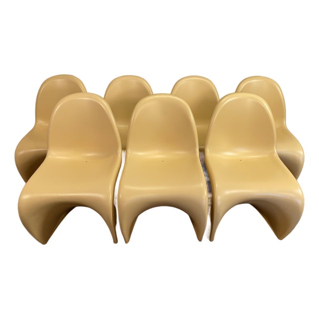 Verner Panton Set of 7 Cantilevered Chairs by Vitra Herman Miller Edition For Sale