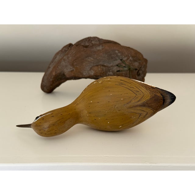 1980s Vintage Hand Carved Sandpiper Shorebird Gus Mirando Nantucket Artist For Sale - Image 5 of 14