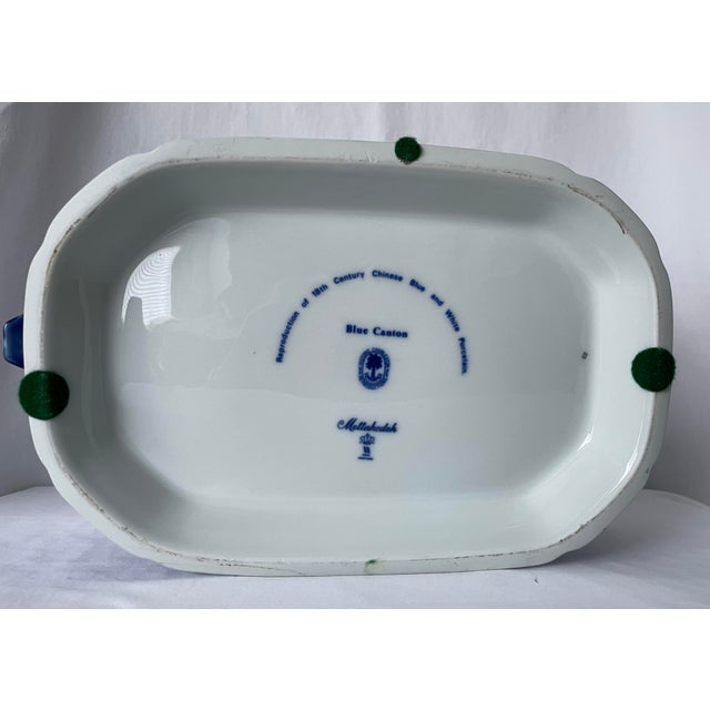 Chinese 1980s Mottahedeh Canton Octagonal Tureen and Platter For Sale - Image 3 of 9