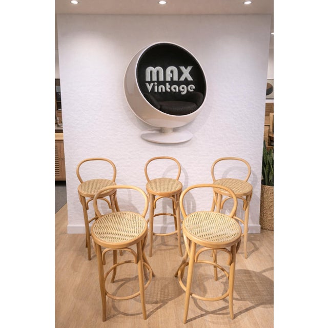 Stools in Bentwood and Vienna Straw in the style of Thonet, 1970s, Set of 5 For Sale - Image 13 of 14