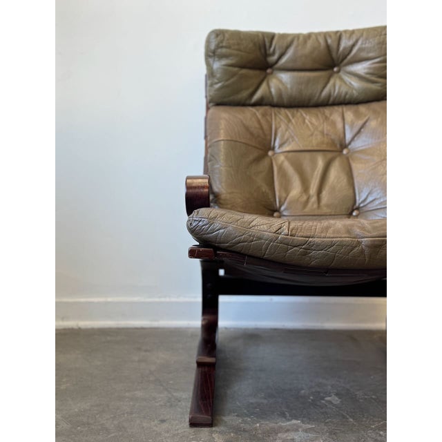 Hove Mobler 1970s Attributed to Norwegian Hove Mobler "Skyline" Lounge Chair For Sale - Image 4 of 11