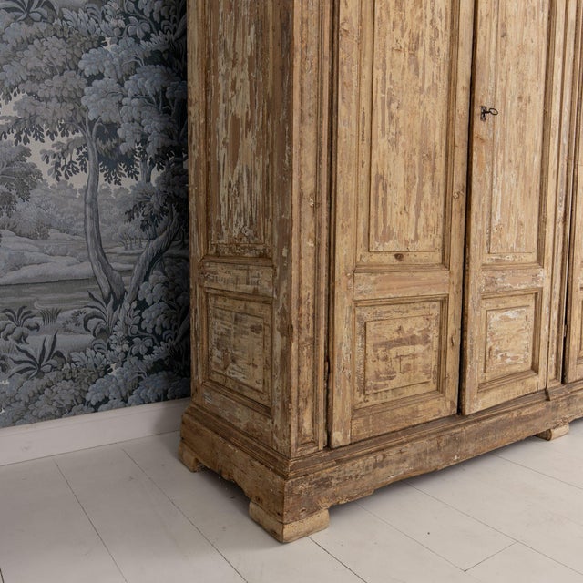 18th C. Italian Housekeeper's Cupboard in Original Paint For Sale - Image 17 of 17