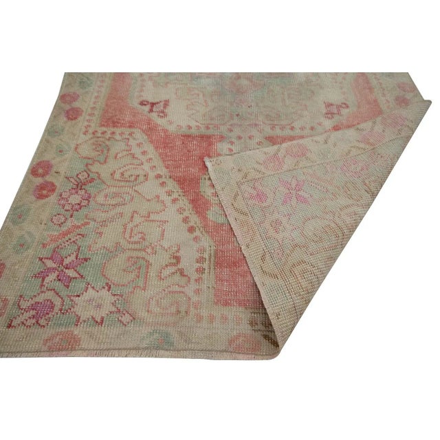 Mid 20th Century Washed Out Vintage Turkish Rug- 4′2″ × 7′3″ For Sale - Image 5 of 7