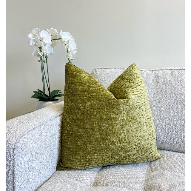 Our covers are crafted with tapered corners, ensuring a consistently square appearance without the “dog ear” look. Each...