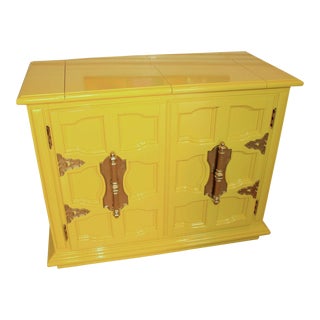Lacquered Hollywood Regency Palm Beach Bar Cabinet For Sale