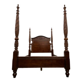 Vintage Convertible Queen or Full Size Low Four Poster Pediment Bed For Sale