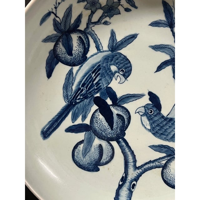 Late 20th Century Chinese Art Large Porcelain Blue and White Charger With Love Bird Design For Sale - Image 4 of 10