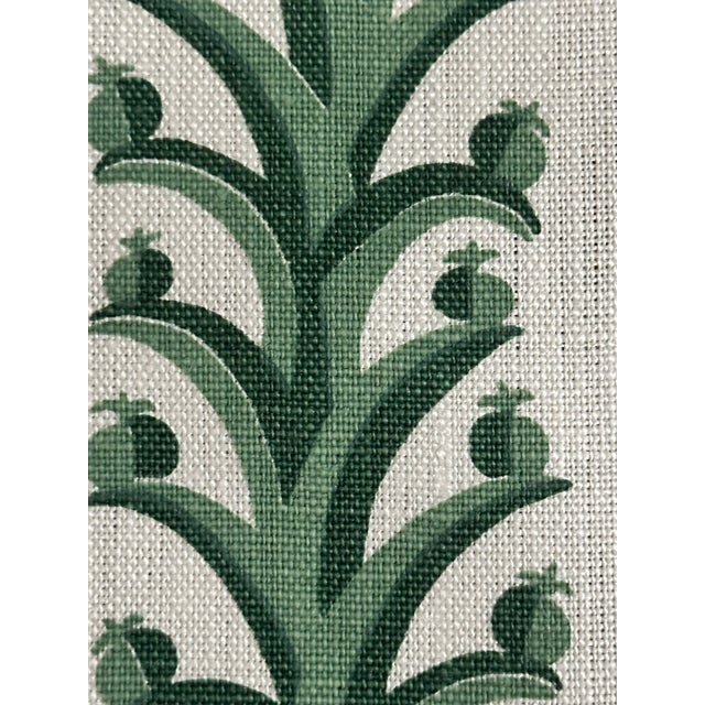 2020s Wayne Pate + Studio Four Nyc Petite Fruit Linen Fabric 11 Yards in Forrest Green For Sale - Image 5 of 5