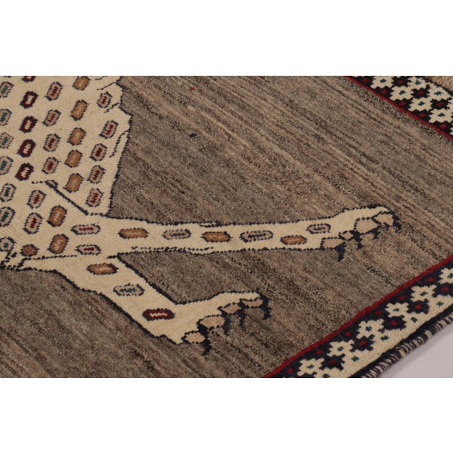 1950s Vintage Gabbeh Persian Runner, Gray With Tribal Lion Pictorial - Rug & Kilim For Sale - Image 5 of 10