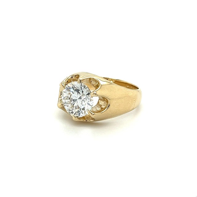 Modern 3.35 Carat Solitaire Lab Grown Diamond Mens Ring in 14k Yellow Gold Size 8.75 For Sale - Image 3 of 10