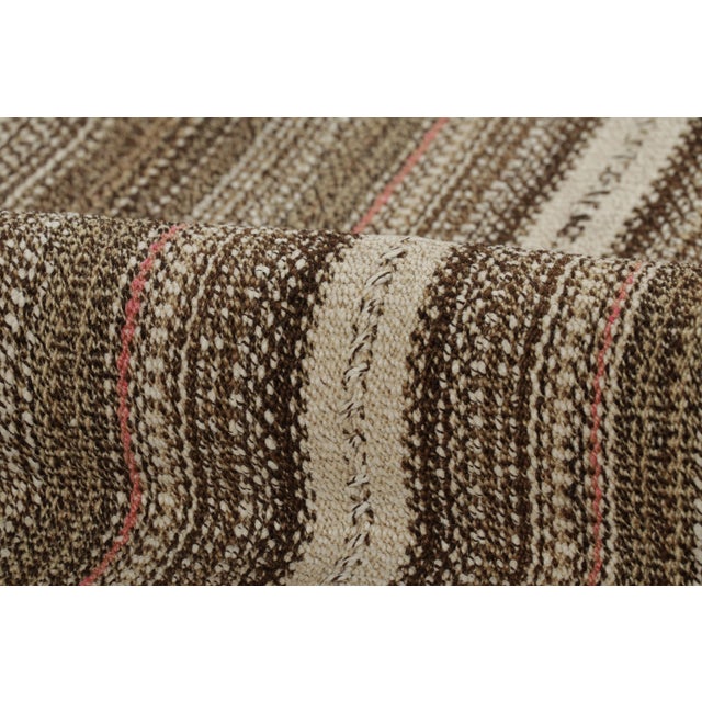 Textile Vintage Palas Bidjar Persian Kilim in Rich Beige-Brown Stripes - Rug & Kilim For Sale - Image 7 of 7