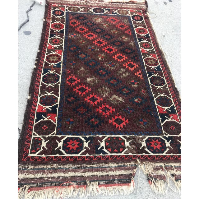 1900 - 1909 Antique Baluchstan Tribal Rug - 1′6″ × 5′ For Sale - Image 5 of 13