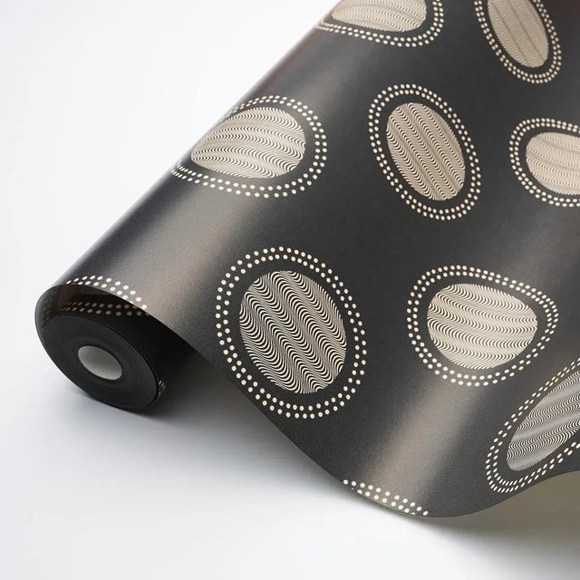 Schumacher Sample - Schumacher x Neisha Crosland Watermark Wallpaper in Black & White For Sale - Image 4 of 5