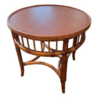 1990s Vintage Ethan Allen Round Rattan End Table For Sale