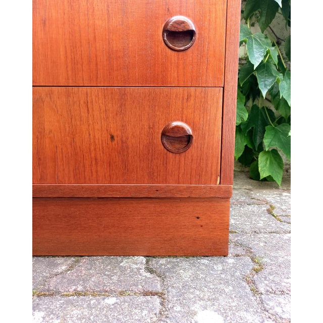 1960s Scandinavian Chest of Drawers, 1960s For Sale - Image 5 of 9