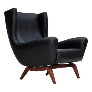 Vintage Danish Lounge Chair in Leather and Teak by Illum Wikkelsø for Søren Willadsen Møbelfabrik, 1960s For Sale