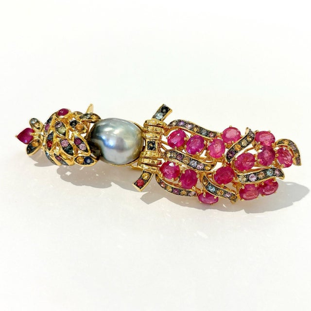The Bochic "Orient" Pearl, Rubies & Sapphires Pendant Set In 18K Gold & Silver For Sale - Image 4 of 18