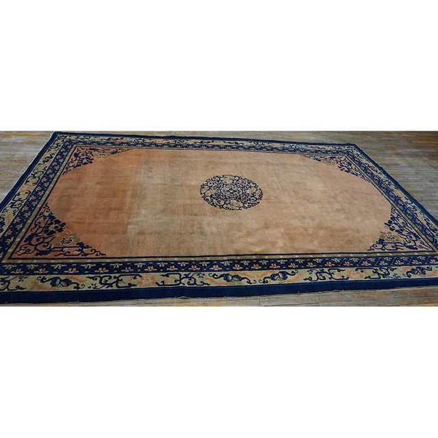 Art Deco Floral Medallion 1920s Hand Knotted Salmon Field Antique Chinese Peking Rug For Sale - Image 3 of 7