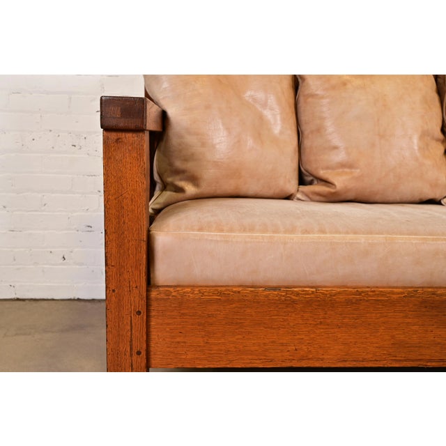 Lifetime Antique Mission Oak Arts and Crafts Settle Sofa, Circa 1900 For Sale In South Bend - Image 6 of 11