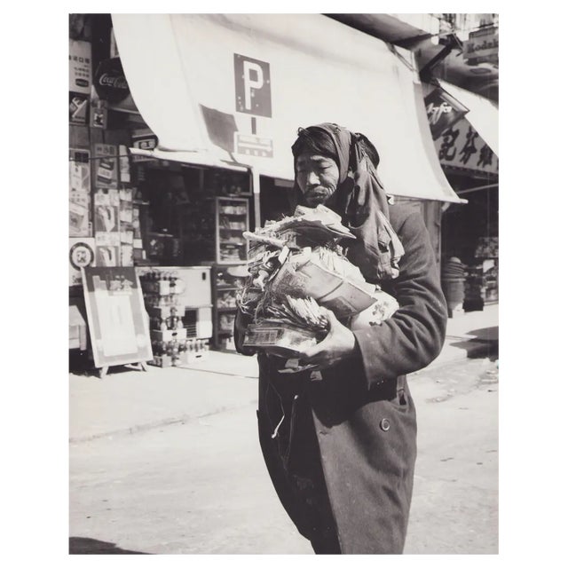 Hanna Seidel, Hong Kong Collector Man, 1960s, Silver Gelatin Print For Sale