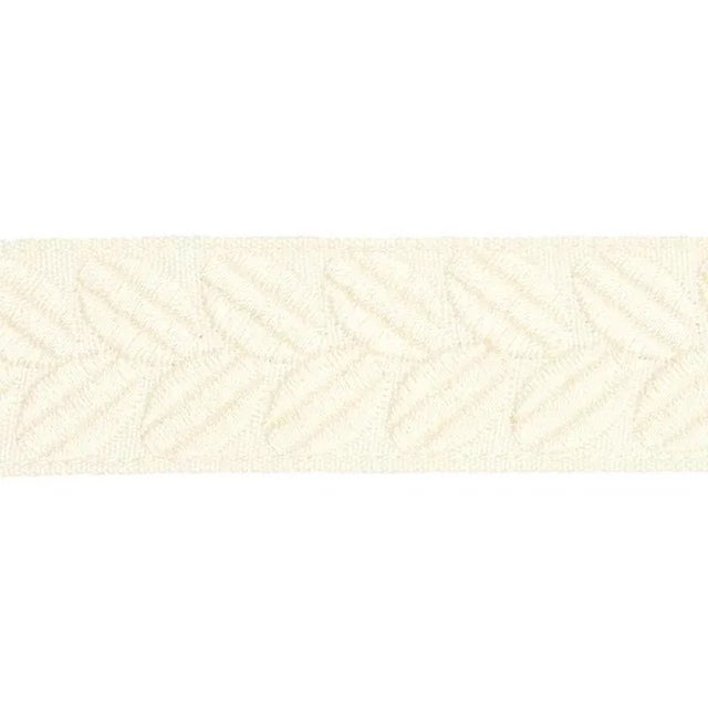 Sample - Schumacher Berkeley Tape Narrow in Ivory For Sale