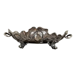 Circa 1900 Art Nuveau Movement Kayserzinn Pewterr Gardener Centerpiece Shell Vessel