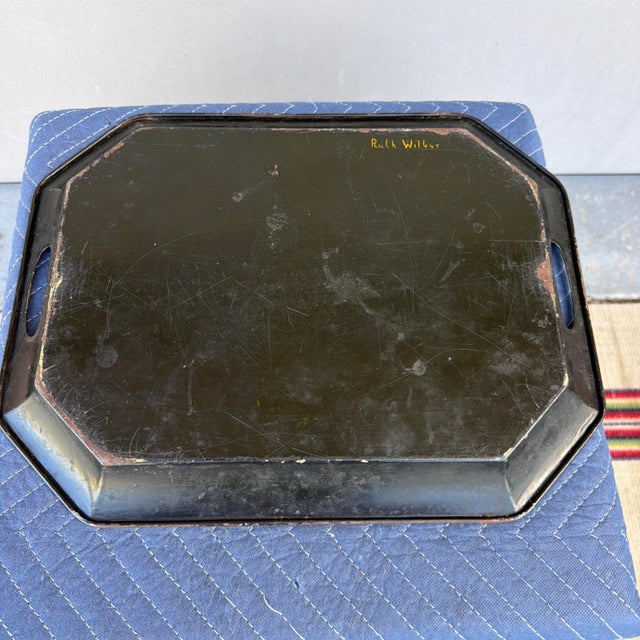 A Very Nice Vintage Hand-Painted Toleware Tray, Circa 1940s For Sale - Image 9 of 18
