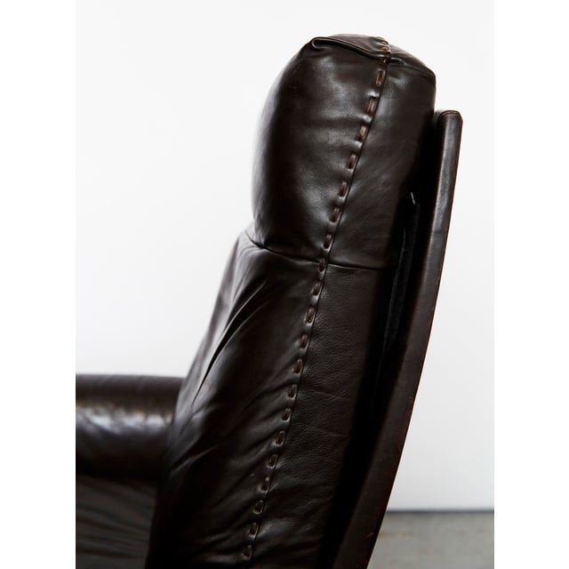 Set of Cow Leather DS-31 Lounge Chair and Ottoman from de Sede, 1970s For Sale - Image 10 of 18
