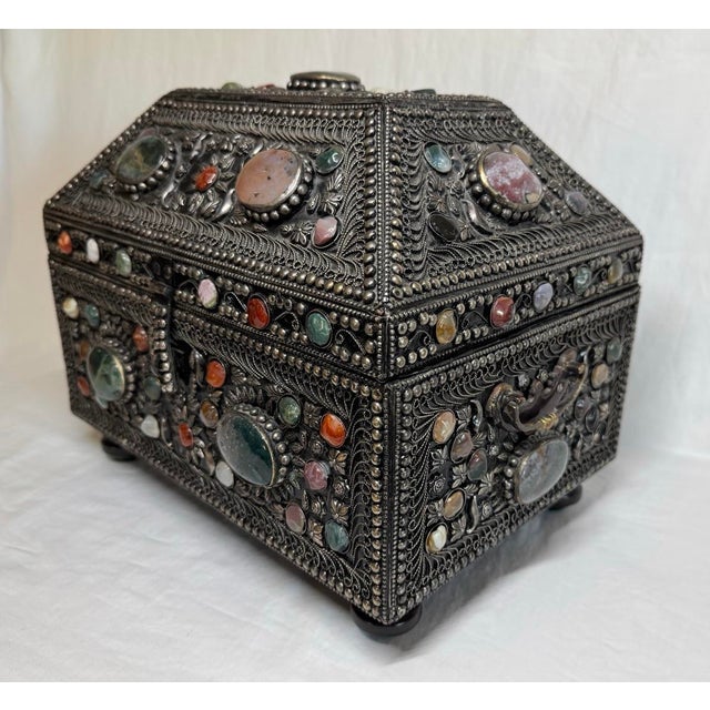 Vintage Moorish Agate Inlaid Silver Filigree Trinket Box Treasure Chest For Sale In Phoenix - Image 6 of 12