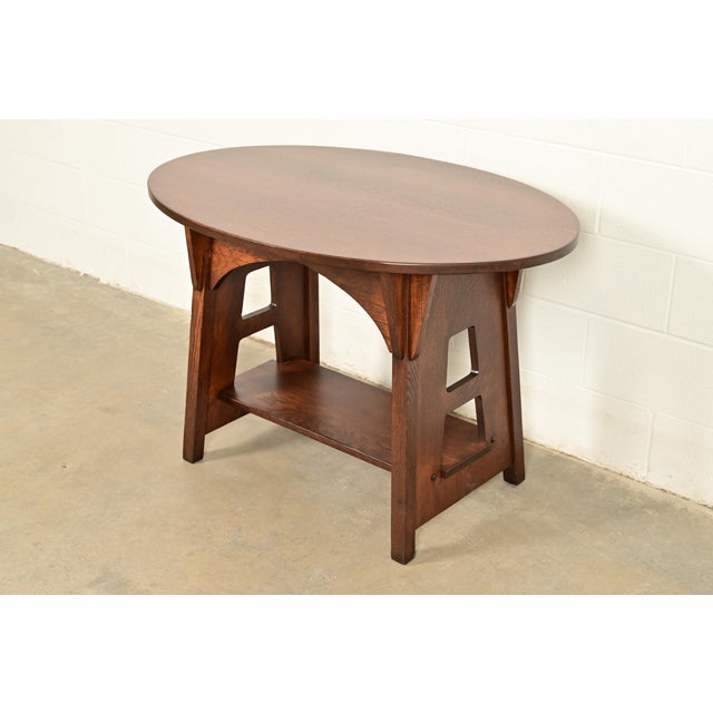 Early 20th Century Limbert Antique Mission Oak Arts & Crafts Oval Cutout Center Table or Library Table, Newly Refinished For Sale - Image 5 of 11