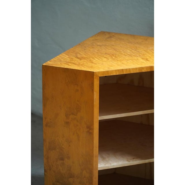 Early 20th Century Art Deco Swedish Corner Cabinet in Birch, 1930s For Sale - Image 9 of 17