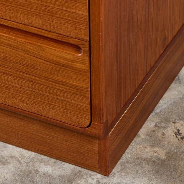 Six Drawer Teak Dresser by Nils Jonsson for Tørring Møbelfabrik For Sale - Image 15 of 17