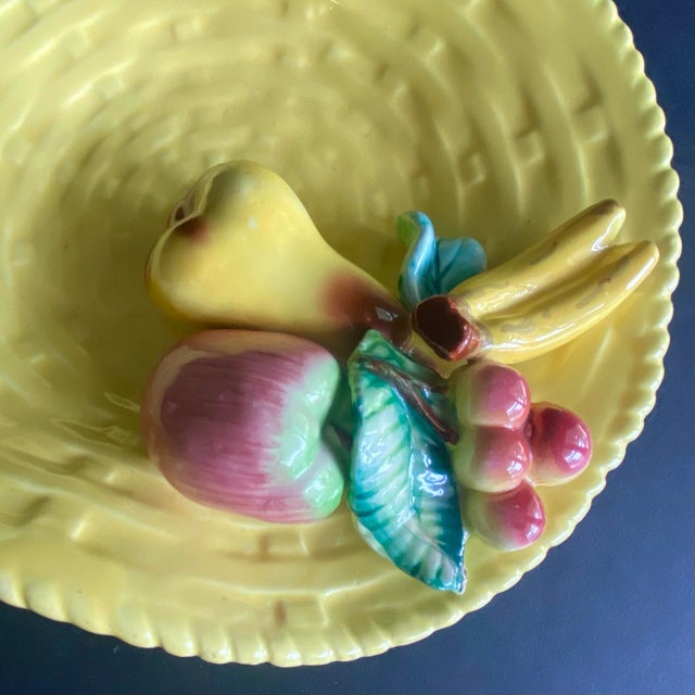 Vintage Yellow Majolica Trompe L’Oeil Basketweave Trinket Dish / Catchall For Sale - Image 4 of 9