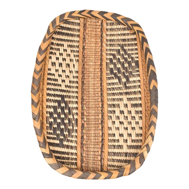 Early 20th Century Rectangular Gokwe Basket 13 Inch For Sale