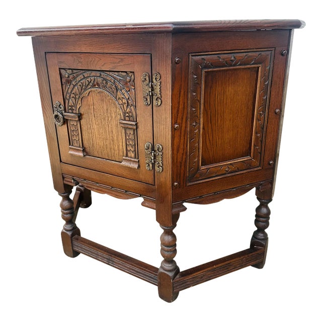 English Oak Side Table For Sale