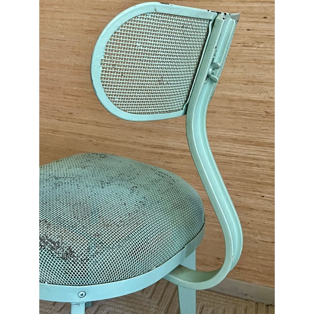 Jean Prouvé 1950s Industrial Metal Mesh Side Chair in the Manner of Jean Prouvé For Sale - Image 4 of 11