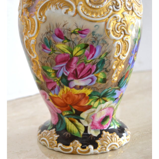 White Late 19th Century Snake Handle Porcelain Vase With Hand Painted Flowers and Gold Decoration Jacob Petit Manner For Sale - Image 8 of 12