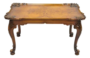 Antique English Georgian Style Burl Walnut Shell Carved Scalloped Coffee Table