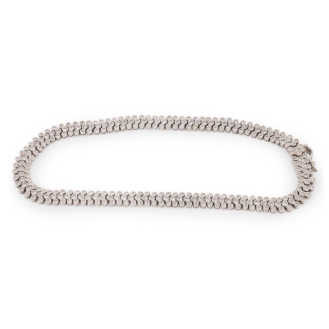 1990s Vintage 3.00 Carat Diamond 18k White Gold Tennis Bracelet For Sale - Image 5 of 5