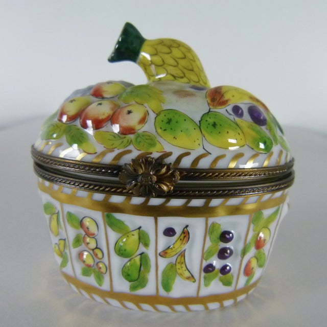1980s Limoges France Peint Main Fruit Basket Trinket Box . Hand Painted . Pineapple Finial . Signed Cs For Sale - Image 9 of 13